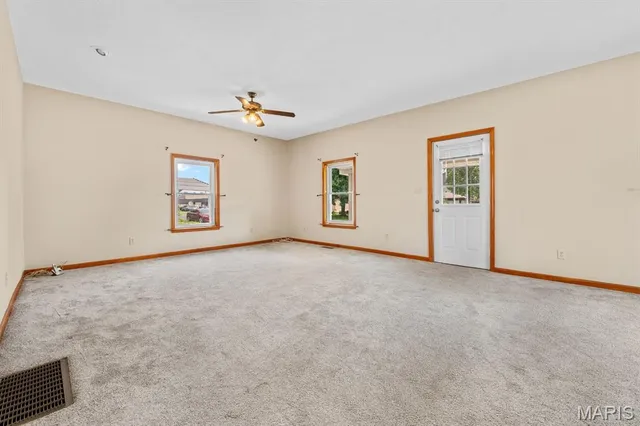 $165,000 | 311 South Edwardsville Street, Staunton, IL 62088