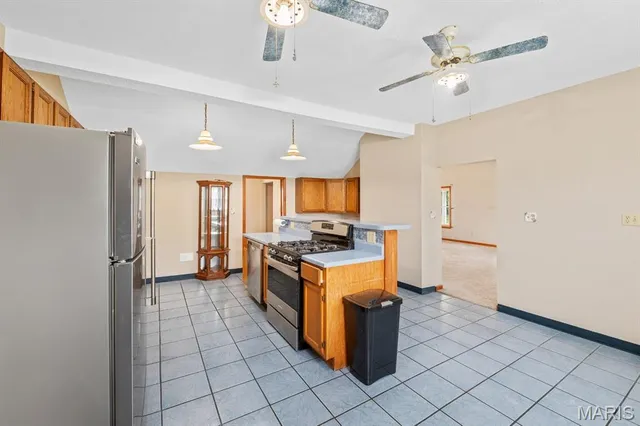 $165,000 | 311 South Edwardsville Street, Staunton, IL 62088