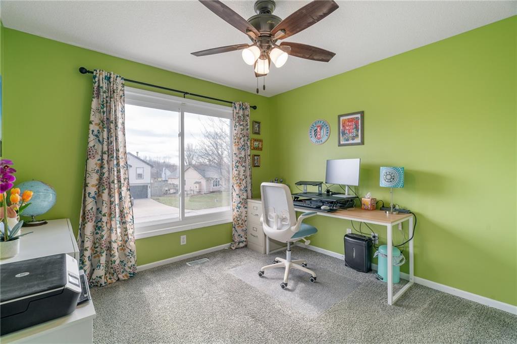 15604 Pebble Terrace Basehor, KS 66007 - Photo 25 of 45