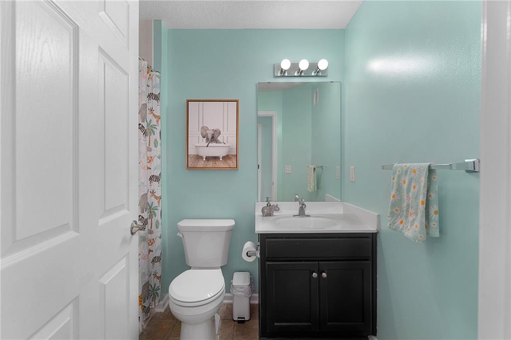 15604 Pebble Terrace Basehor, KS 66007 - Photo 27 of 45