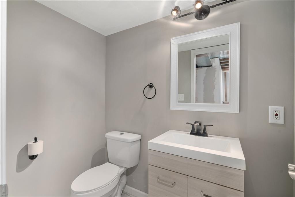 15604 Pebble Terrace Basehor, KS 66007 - Photo 31 of 45
