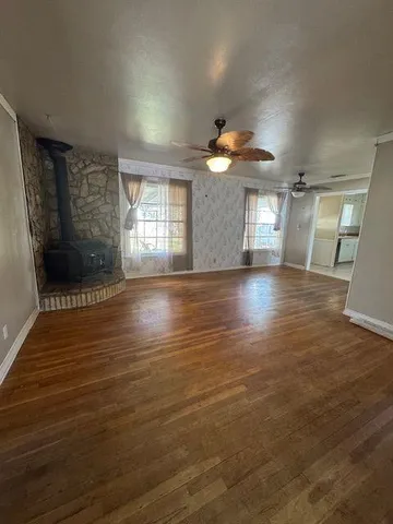 $1,995 | 3266 College Street, Abilene, TX 79605