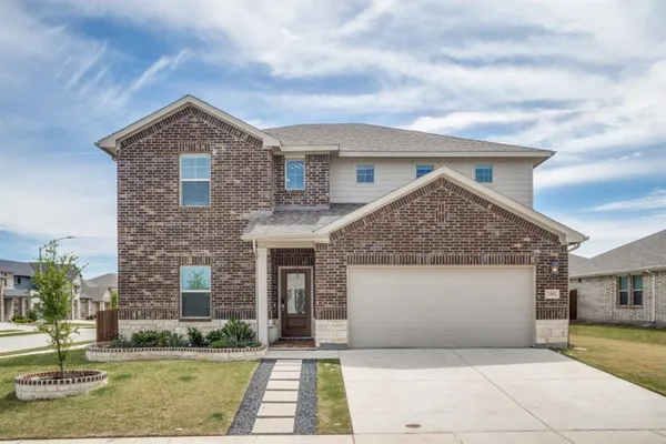 $3,200 | 2401 Linto Street, Fort Worth, TX 76179
