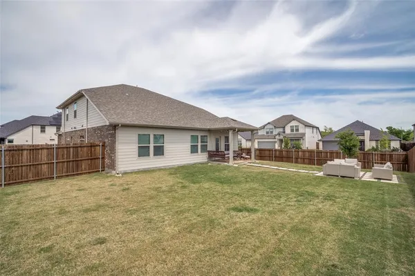 $3,200 | 2401 Linto Street, Fort Worth, TX 76179