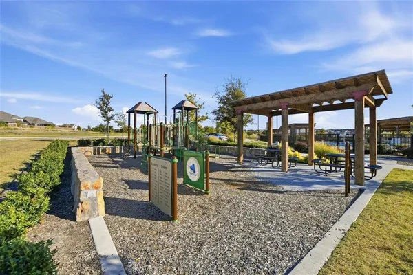 $3,200 | 2401 Linto Street, Fort Worth, TX 76179