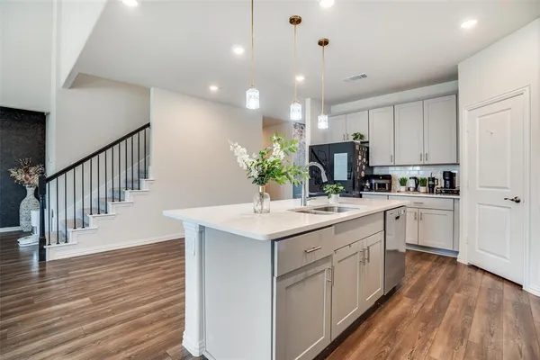 $3,200 | 2401 Linto Street, Fort Worth, TX 76179