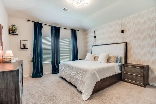 $3,200 | 2401 Linto Street, Fort Worth, TX 76179