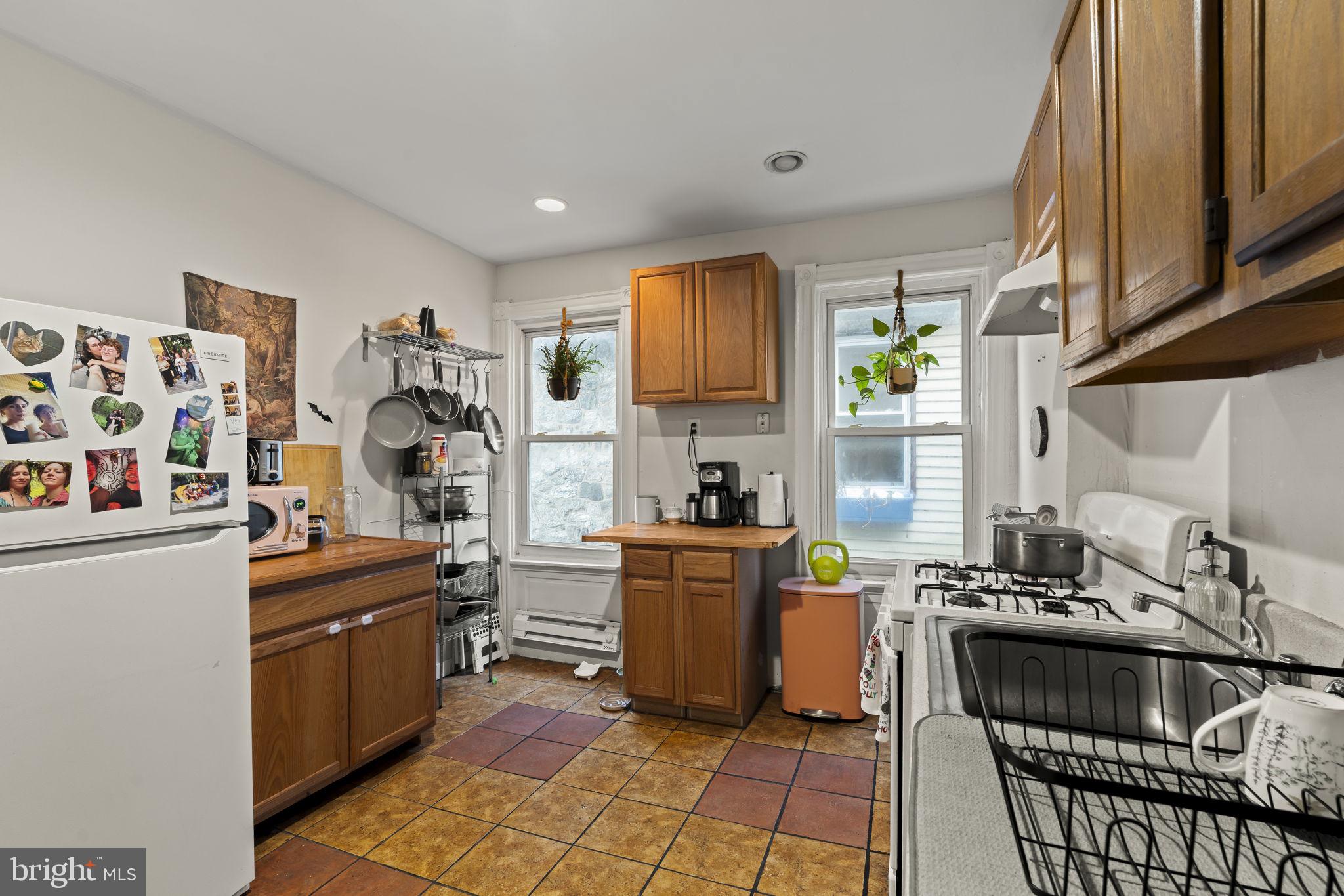 4630 Chester Avenue Philadelphia, PA 19143 - Photo 34 of 48 2nd floor unit