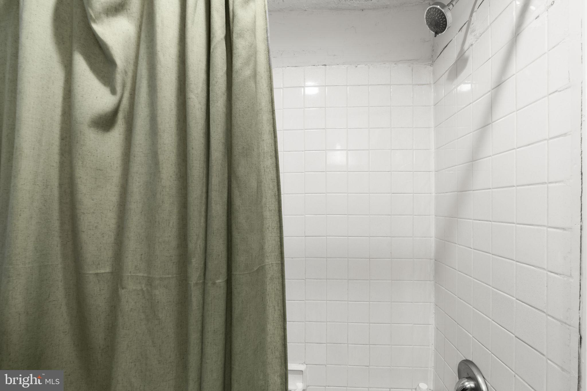 4630 Chester Avenue Philadelphia, PA 19143 - Photo 38 of 48 2nd floor unit