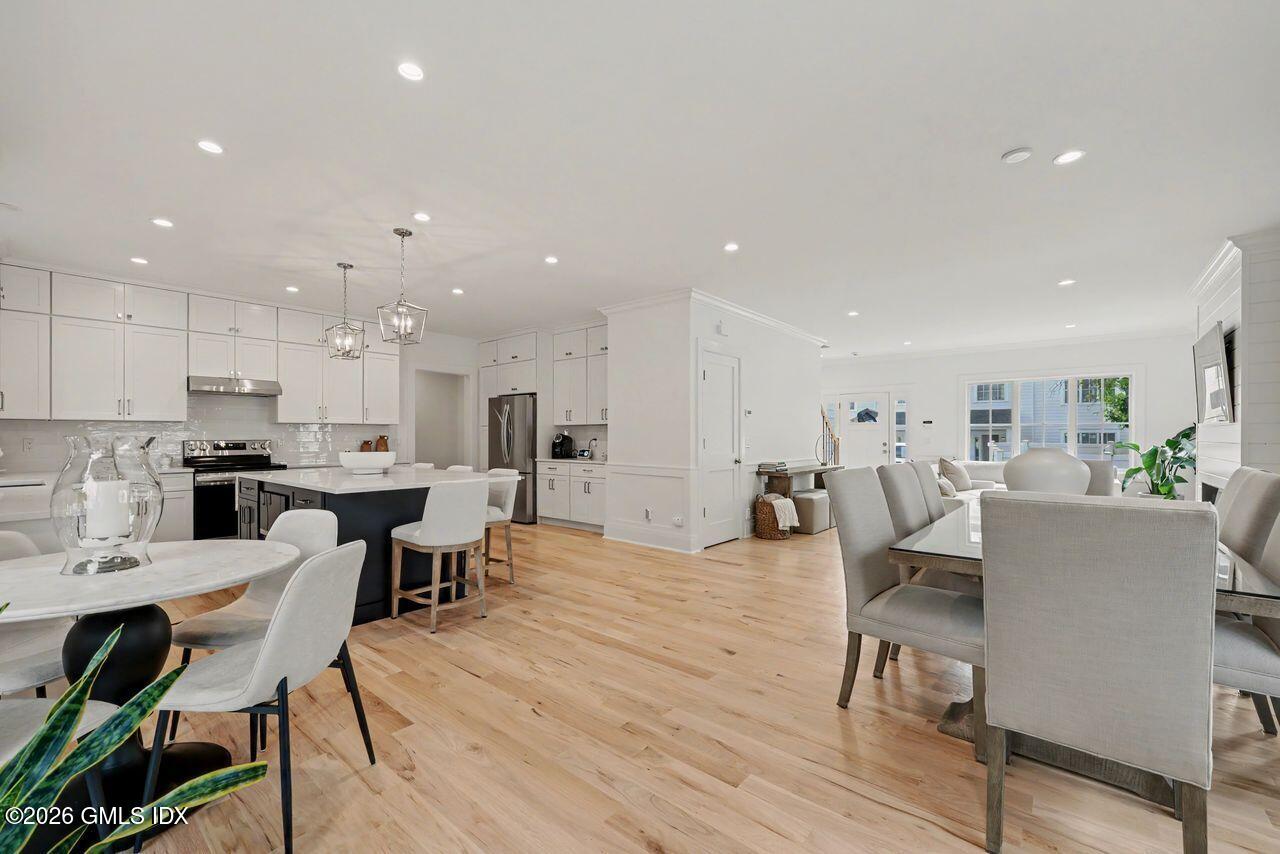 185 South Water Street, Unit NORTH Greenwich, CT 06830 - Photo 9 of 28 Views