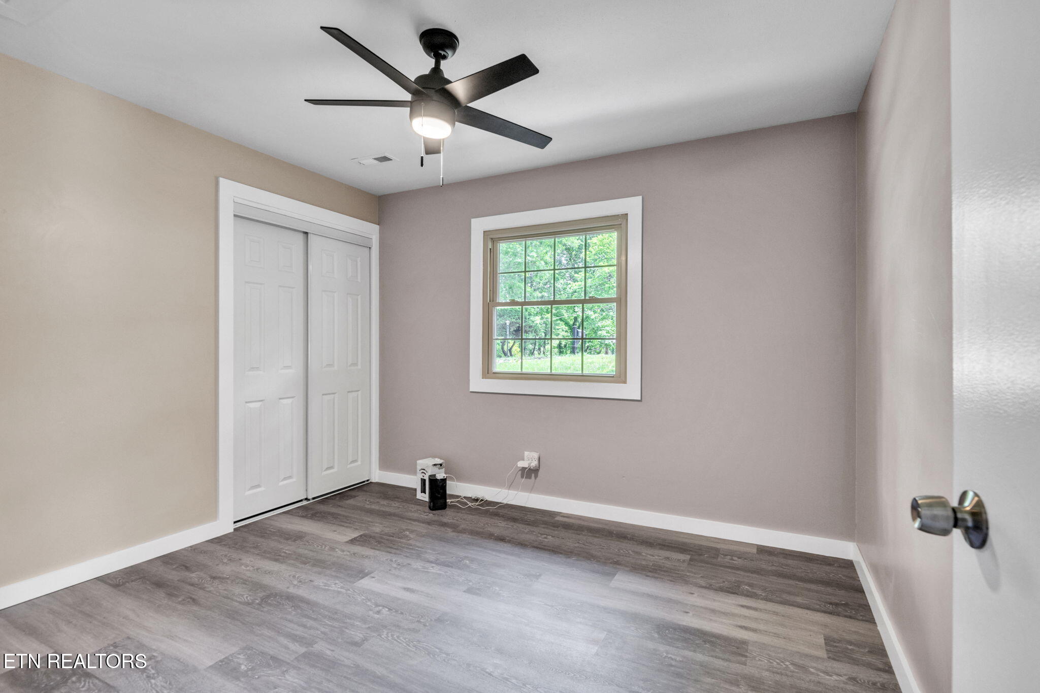 110 Courtland Lane Clinton, TN 37716 - Photo 33 of 33 17-web-or-mls-110 Courtland-8047