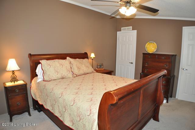 1270 Garrett Road Brandenburg, KY 40108 - Photo 25 of 39 DSC_0439 (Copy)