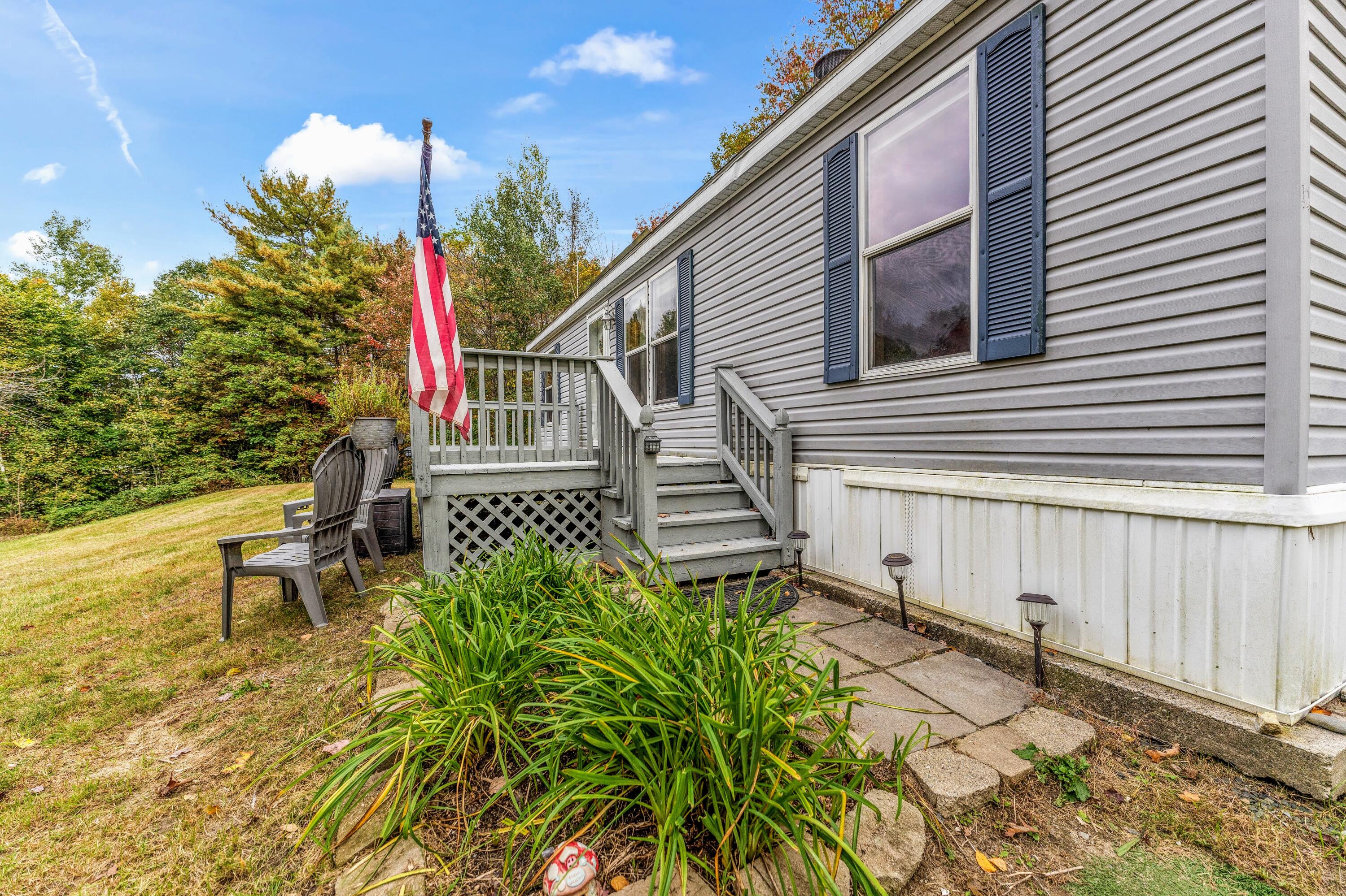 119 North Wayne Road Readfield, ME 04355 - Photo 1 of 36 DSC01352