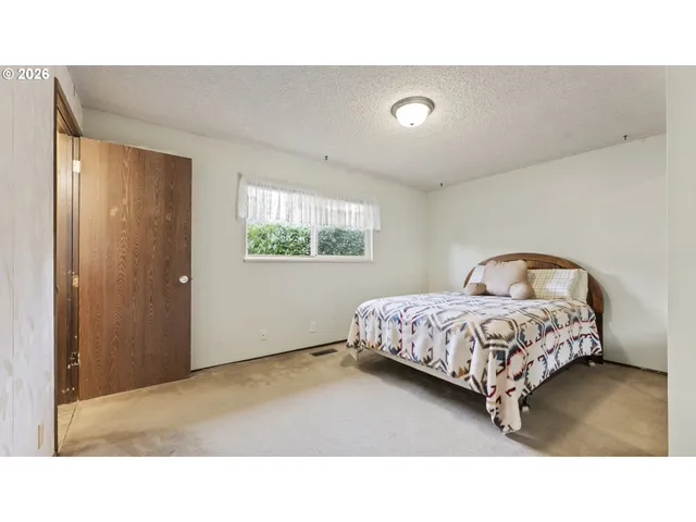 $420,000 | 816 Northeast 193rd Avenue, Portland, OR 97230