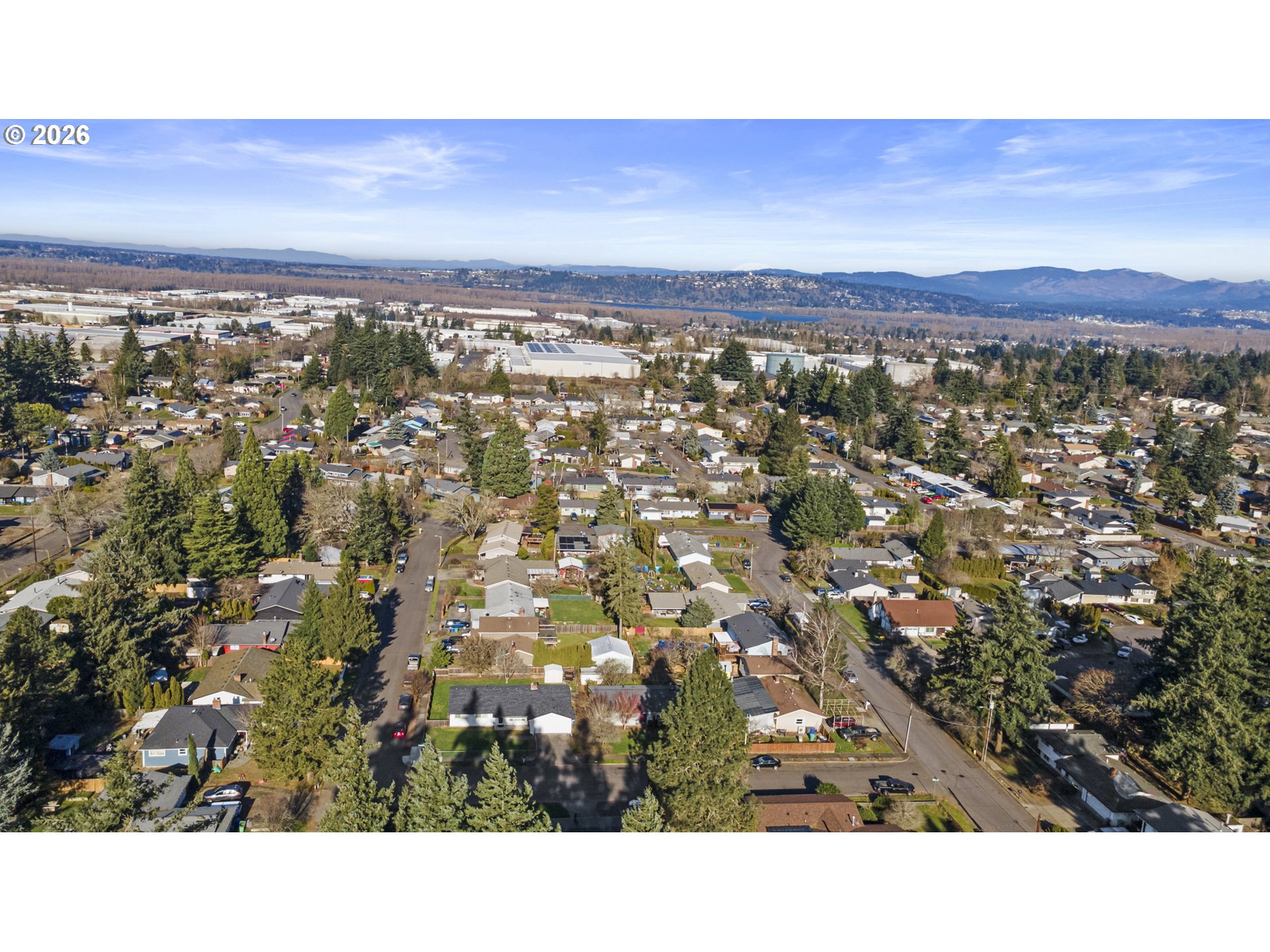 816 Northeast 193rd Avenue Portland, OR 97230 - Photo 28 of 28 a view of city and mountain