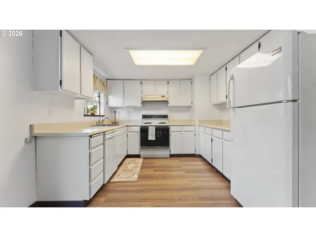 $420,000 | 816 Northeast 193rd Avenue, Portland, OR 97230