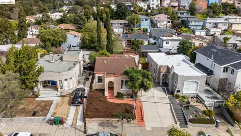 $549,000 | 6100 Majestic Avenue, Oakland, CA 94605