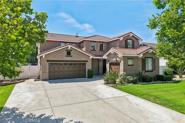 $785,000 | 7778 Centro Vista, Highland, CA 92346
