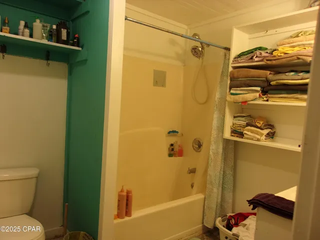 $99,000 | 402 Hatcher Drive, Bonifay, FL 32425