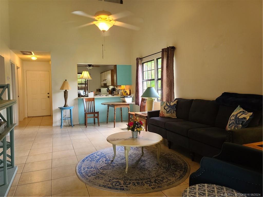 496 Cardinal Trail Stuart, FL 34997 - Photo 10 of 23 Gallery Image 10