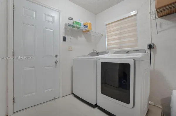 $3,200 | 20560 Northwest 17th Avenue, Miami Gardens, FL 33056