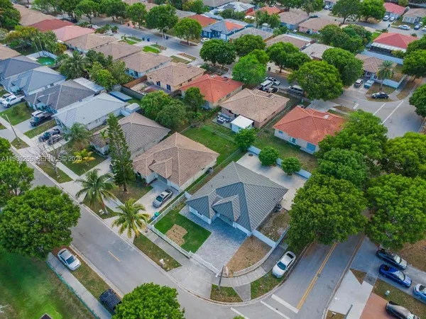 $3,200 | 20560 Northwest 17th Avenue, Miami Gardens, FL 33056