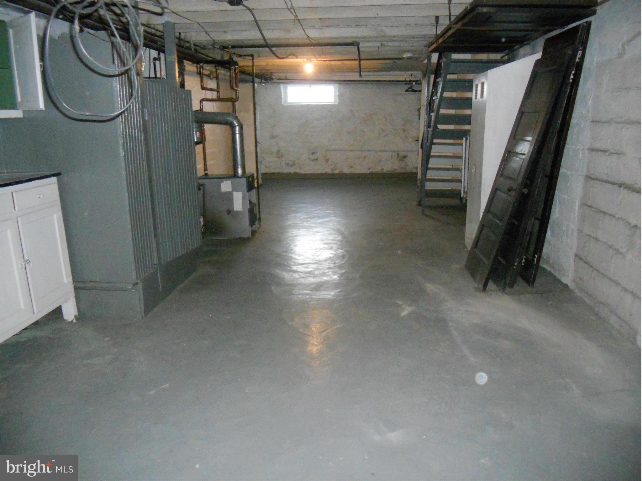 723 Oldham Street Baltimore, MD 21224 - Photo 12 of 20 Basement