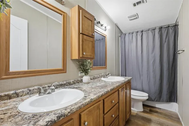 $280,000 | 904 Casa Vista Drive, Rio Vista, TX 76093