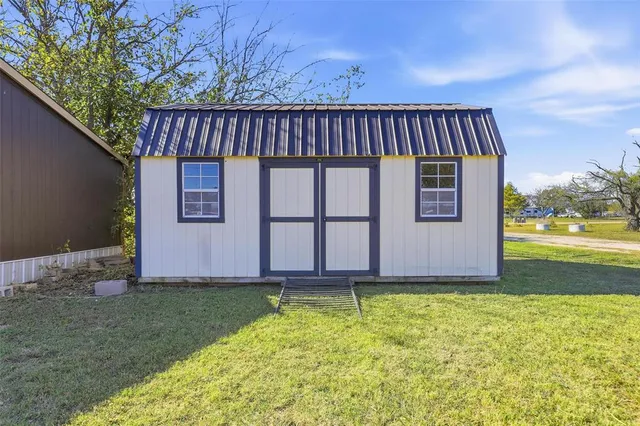 $280,000 | 904 Casa Vista Drive, Rio Vista, TX 76093