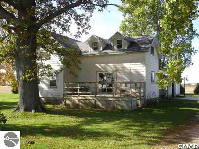 2845 North Barry Road Breckenridge, MI 48615 - Photo 1 of 7 1770029.JPG