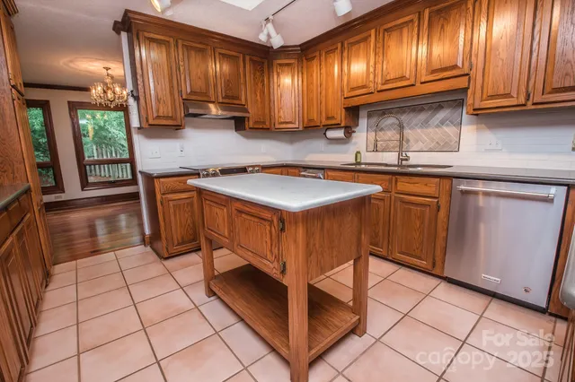 $519,900 | 3700 Gainesway Court Northwest, Concord, NC 28027