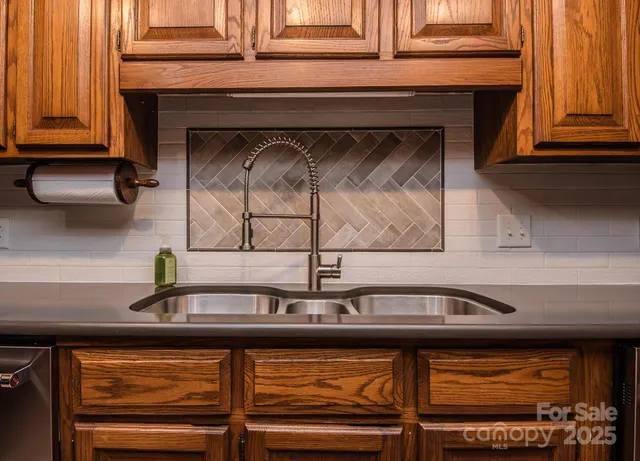 $519,900 | 3700 Gainesway Court Northwest, Concord, NC 28027