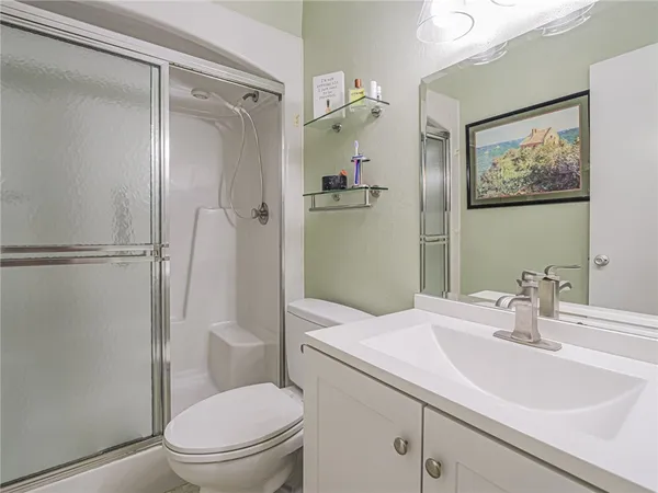 $2,500 | 1 Vista Palm Lane, Unit 207, Vero Beach, FL 32962