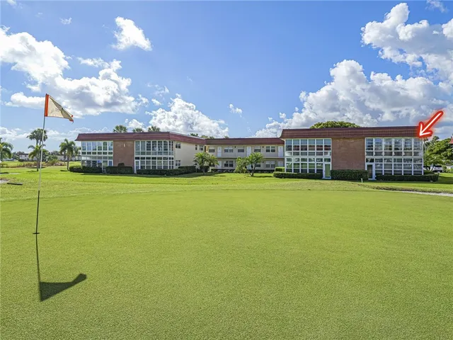 $2,500 | 1 Vista Palm Lane, Unit 207, Vero Beach, FL 32962