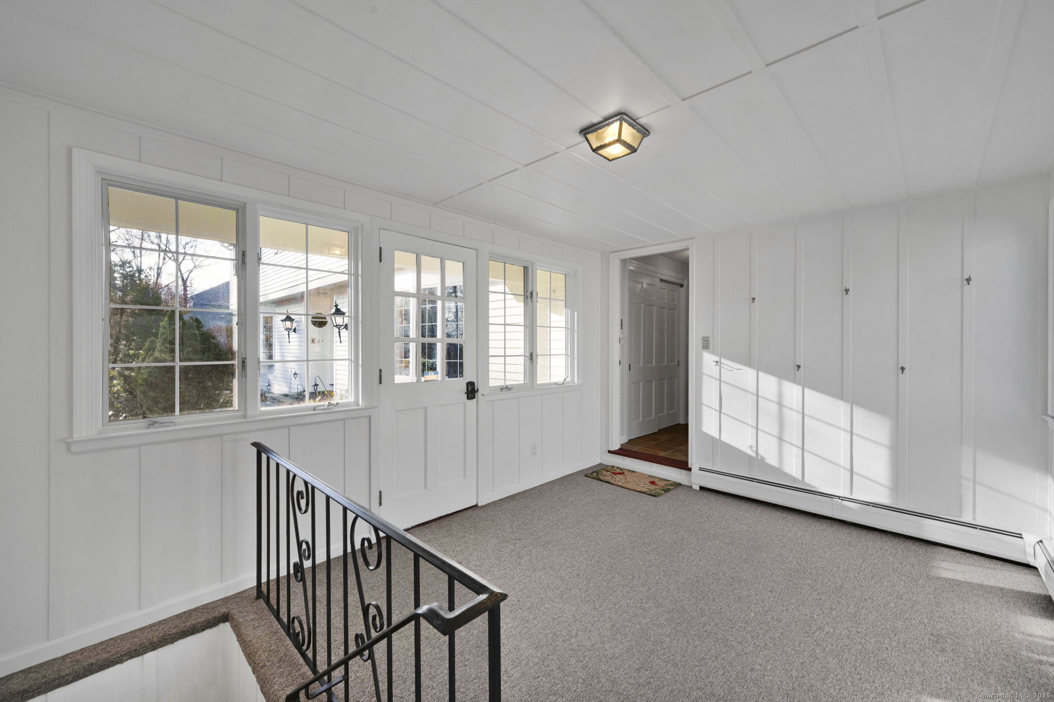 75 Arlen Way West Hartford, CT 06117 - Photo 19 of 39 a view of an empty room with a window