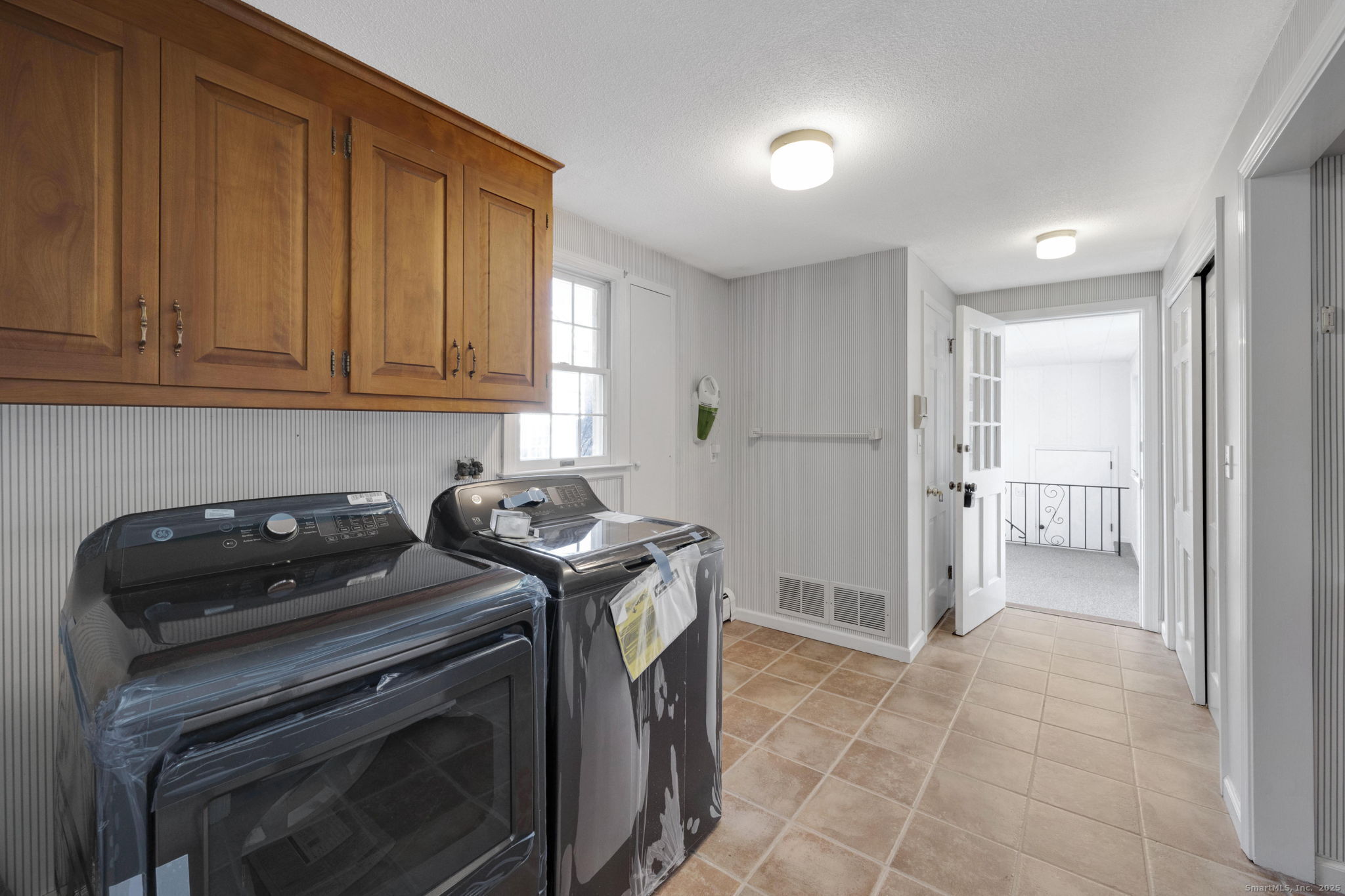 75 Arlen Way West Hartford, CT 06117 - Photo 20 of 39