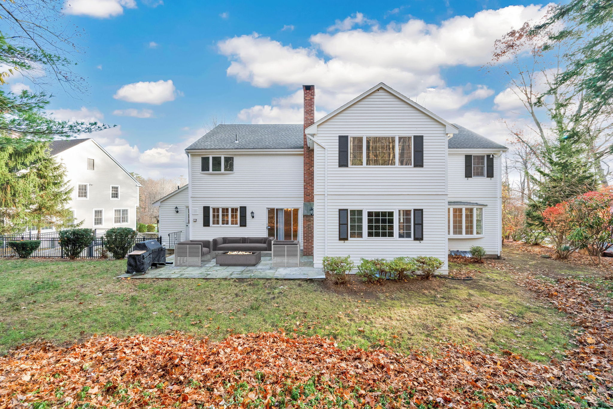 75 Arlen Way West Hartford, CT 06117 - Photo 5 of 39 a front view of a house with a yard