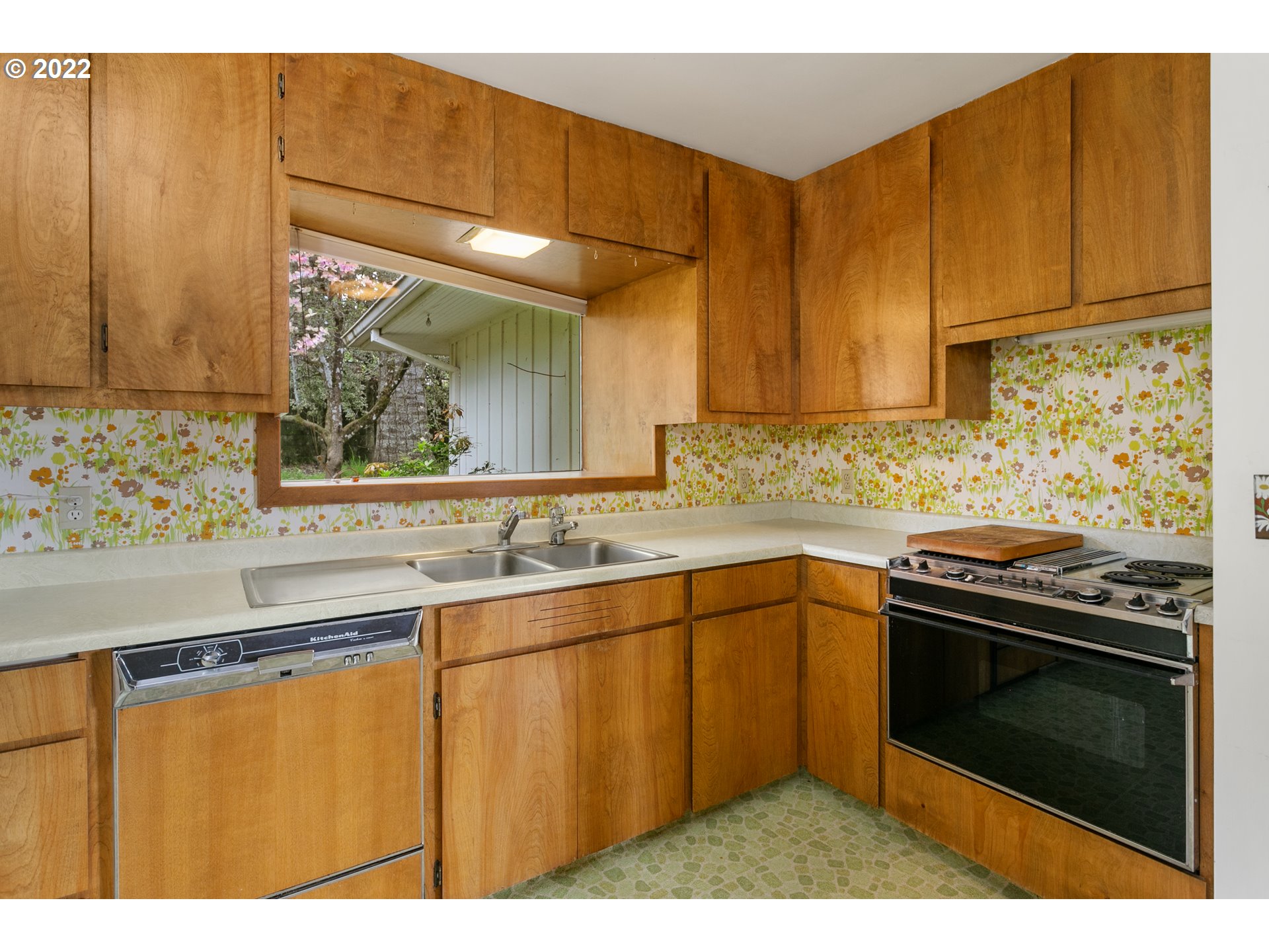 13395 Southwest Bull Mountain Road Tigard, OR 97224 - Photo 14 of 32 Gallery Image 14