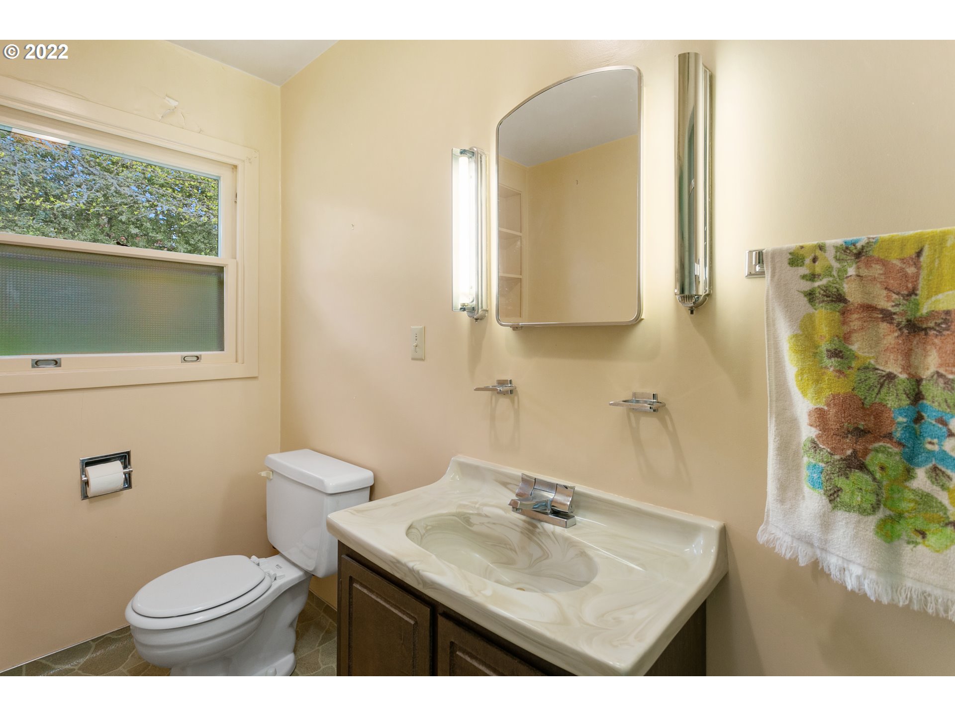 13395 Southwest Bull Mountain Road Tigard, OR 97224 - Photo 21 of 32 Gallery Image 21