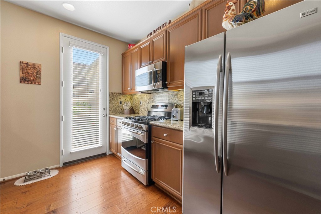20276 Pienza Lane Porter Ranch, CA 91326 - Photo 8 of 49