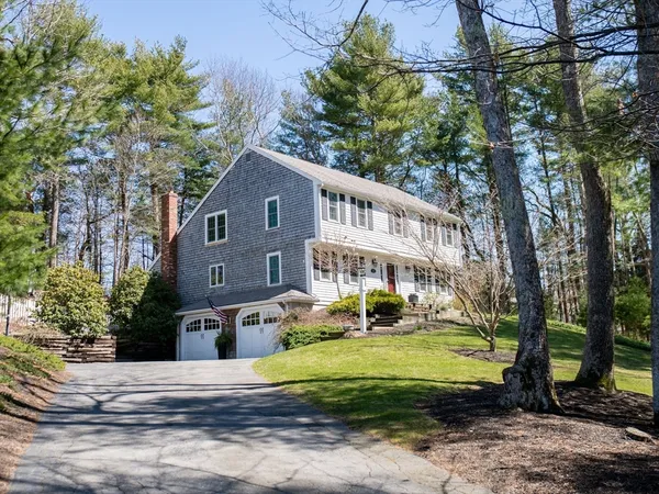 a view of a house with a swimming pool