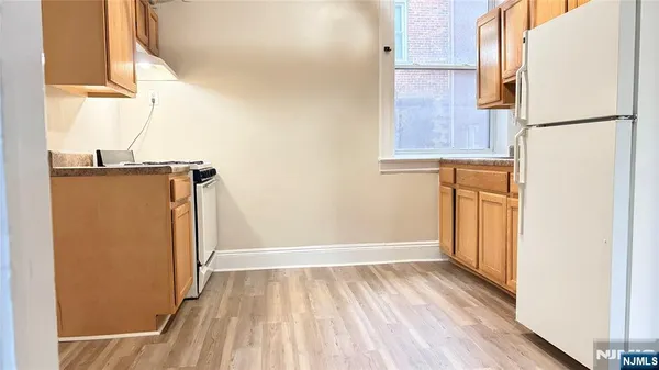 $1,650 | 411 Highland Avenue, Unit BN, Palisades Park, NJ 07650