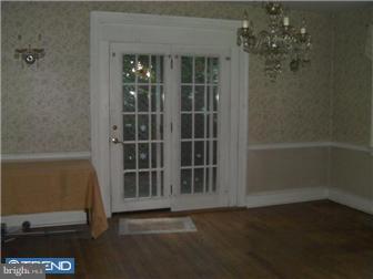 7107 Llanfair Road Upper Darby, PA 19082 - Photo 6 of 10 Dining Room