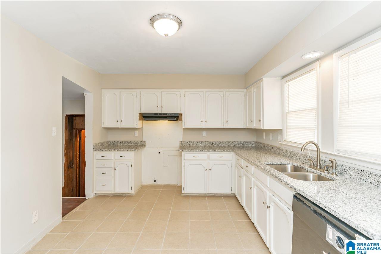 229 June Avenue Bessemer, AL 35023 - Photo 10 of 12