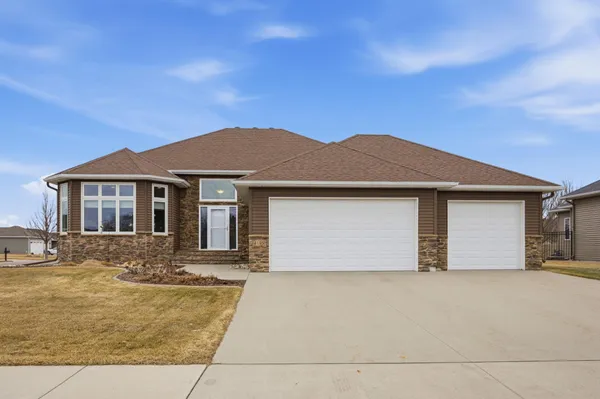 $629,900 | 4195 Furnberg Place South, Fargo, ND 58104