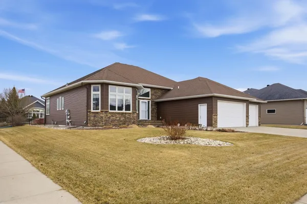$629,900 | 4195 Furnberg Place South, Fargo, ND 58104