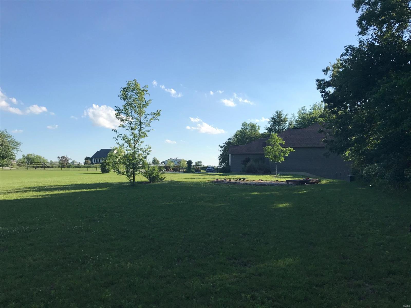 5935 Crowe Farm Road Waterloo, IL 62298 - Photo 5 of 50