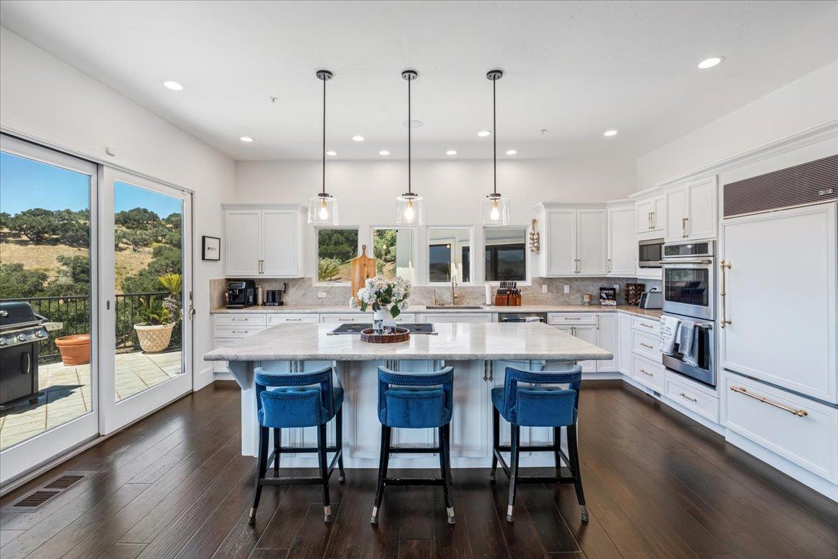 24542 Rimrock Canyon Road Salinas, CA 93908 - Photo 8 of 19