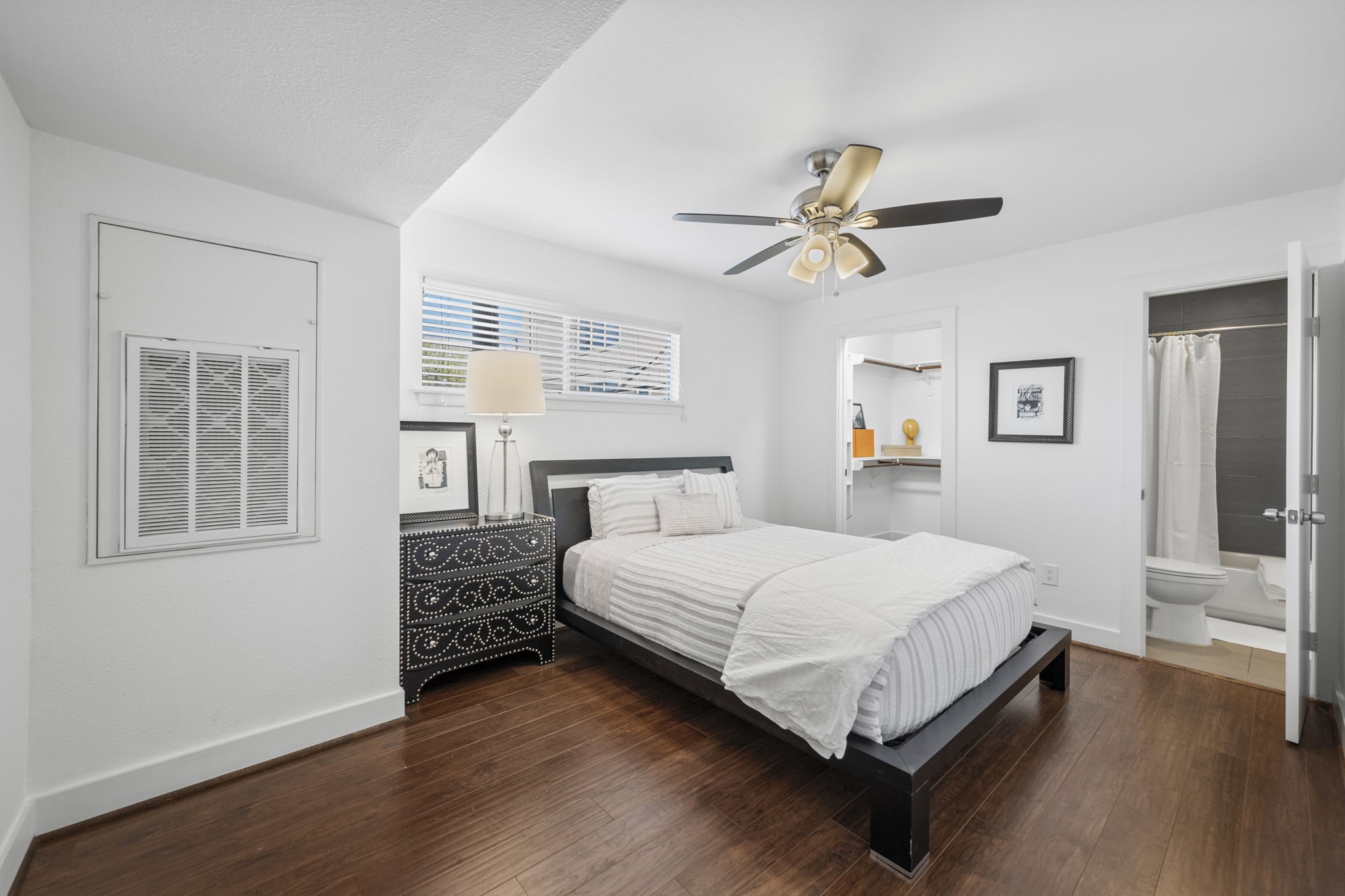 234 Westheimer Road, Unit 8 Houston, TX 77006 - Photo 12 of 24 Bedroom 1