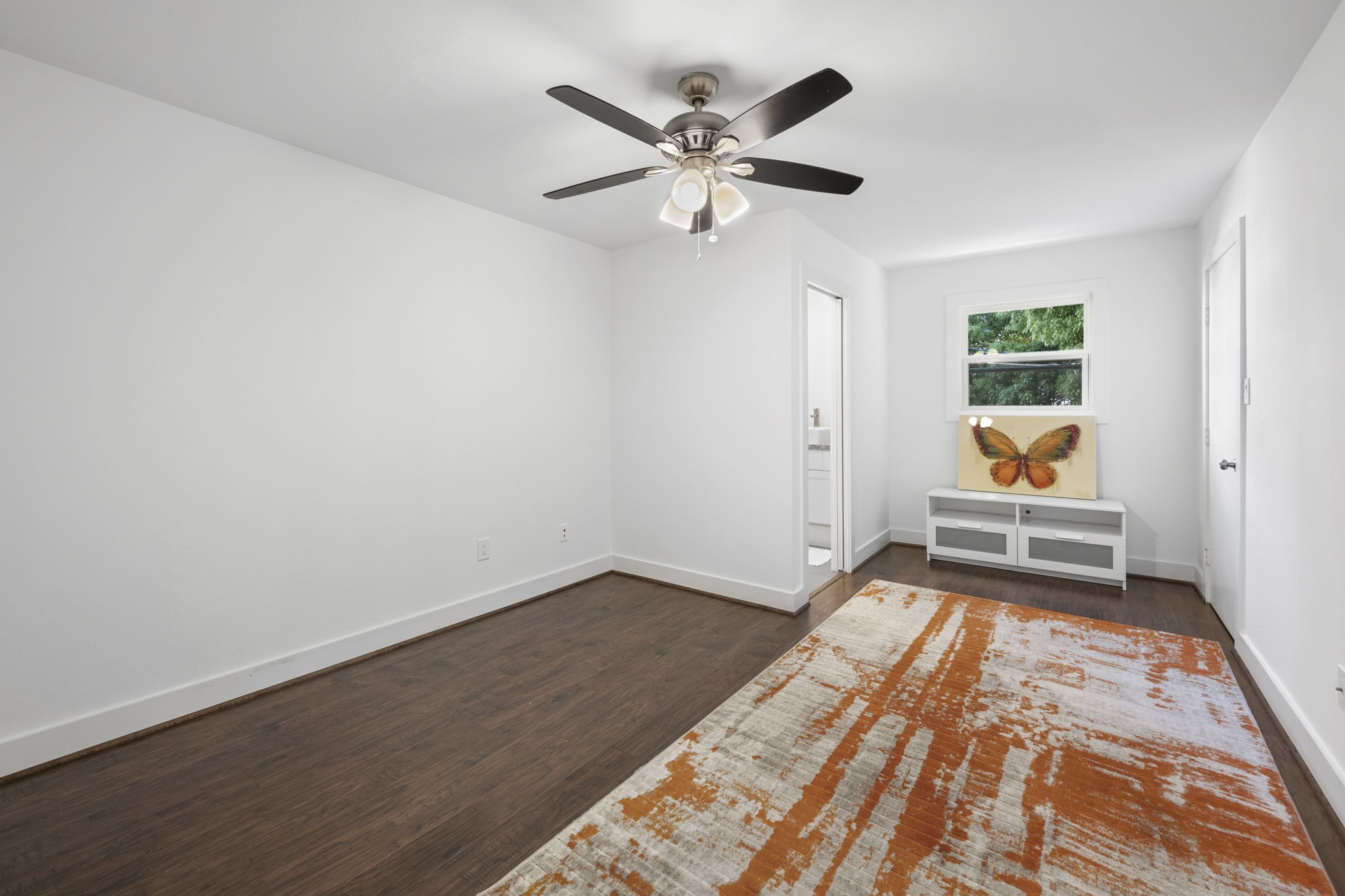 234 Westheimer Road, Unit 8 Houston, TX 77006 - Photo 14 of 24 Bedroom 2